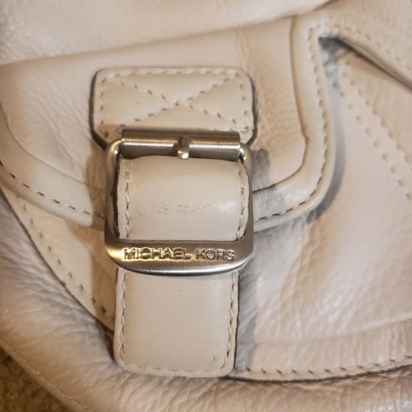 Michael Kors small leather bone white handbag - Picture 2 of 3
